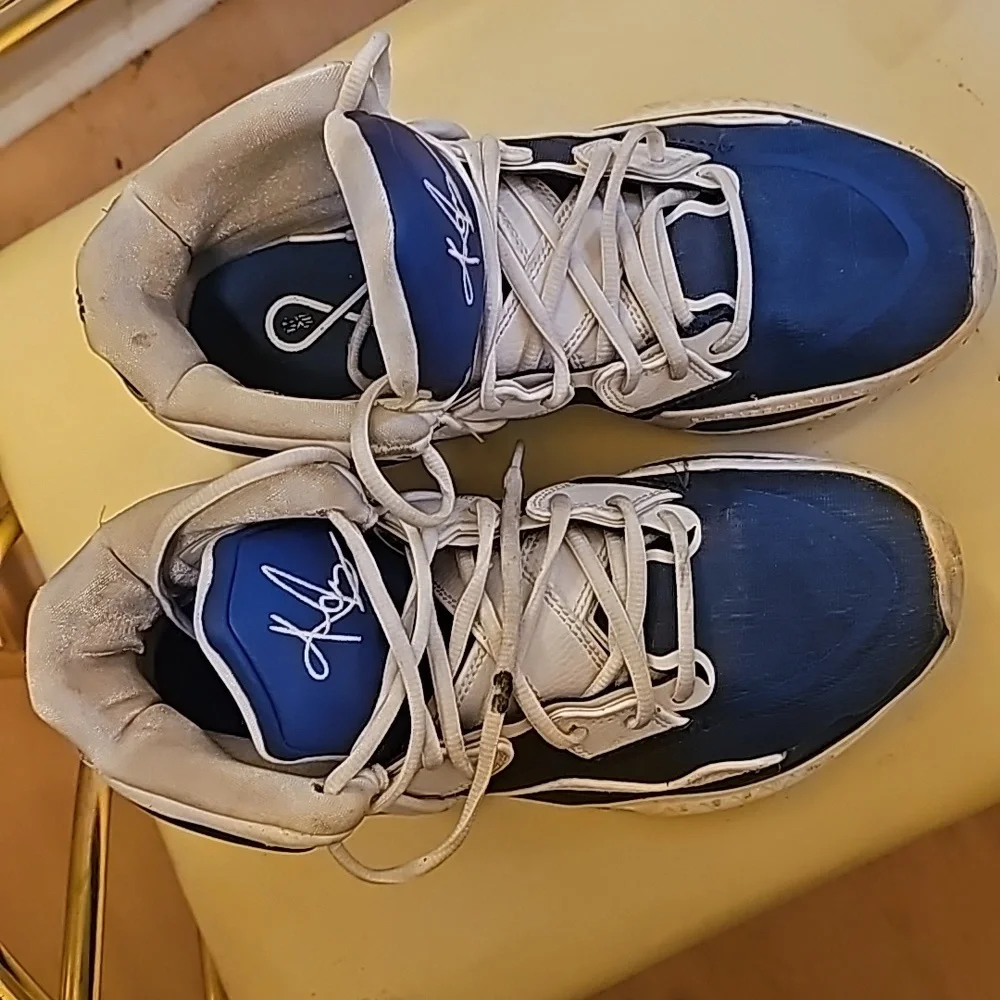 Blue/White Nike Kyries - Picture 7 of 8